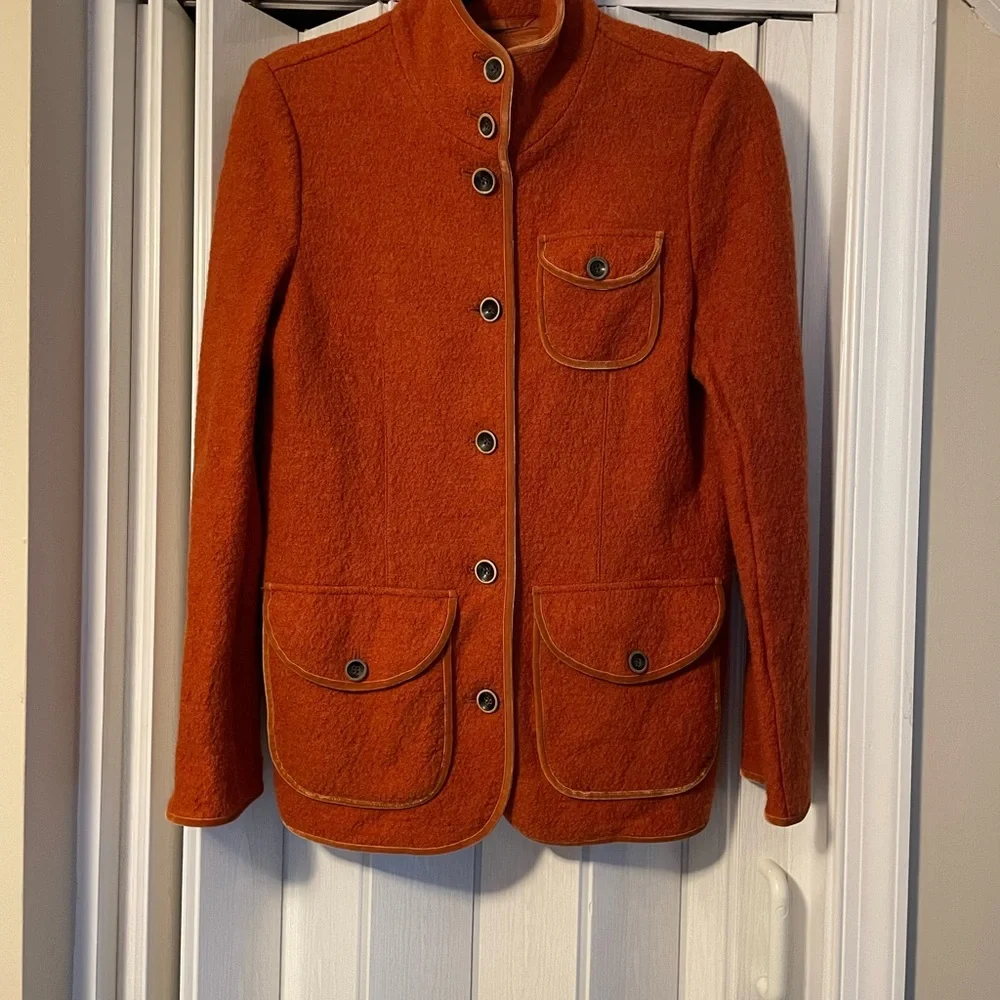 J Peterman Rust Wool Button Down Coat. Like New